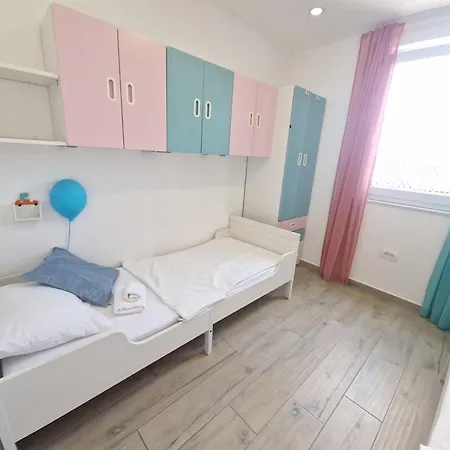 Penthouse Josipovic Apartment *